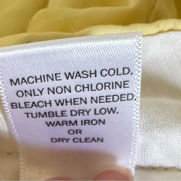 Banana republic Yellow Women's Bermuda Shorts chino stretch - Picture 5 of 6